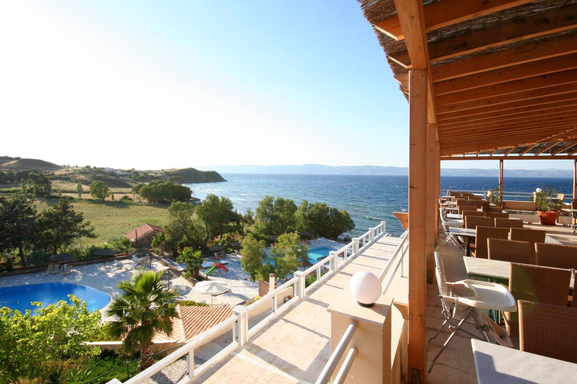 Viva Mare Hotel & Spa Mithimna Exterior foto